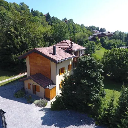 Chalet Le Chamois Vert By Interhome シャレー