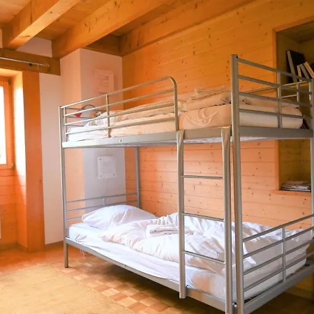 Chalet Le Chamois Vert By Interhome